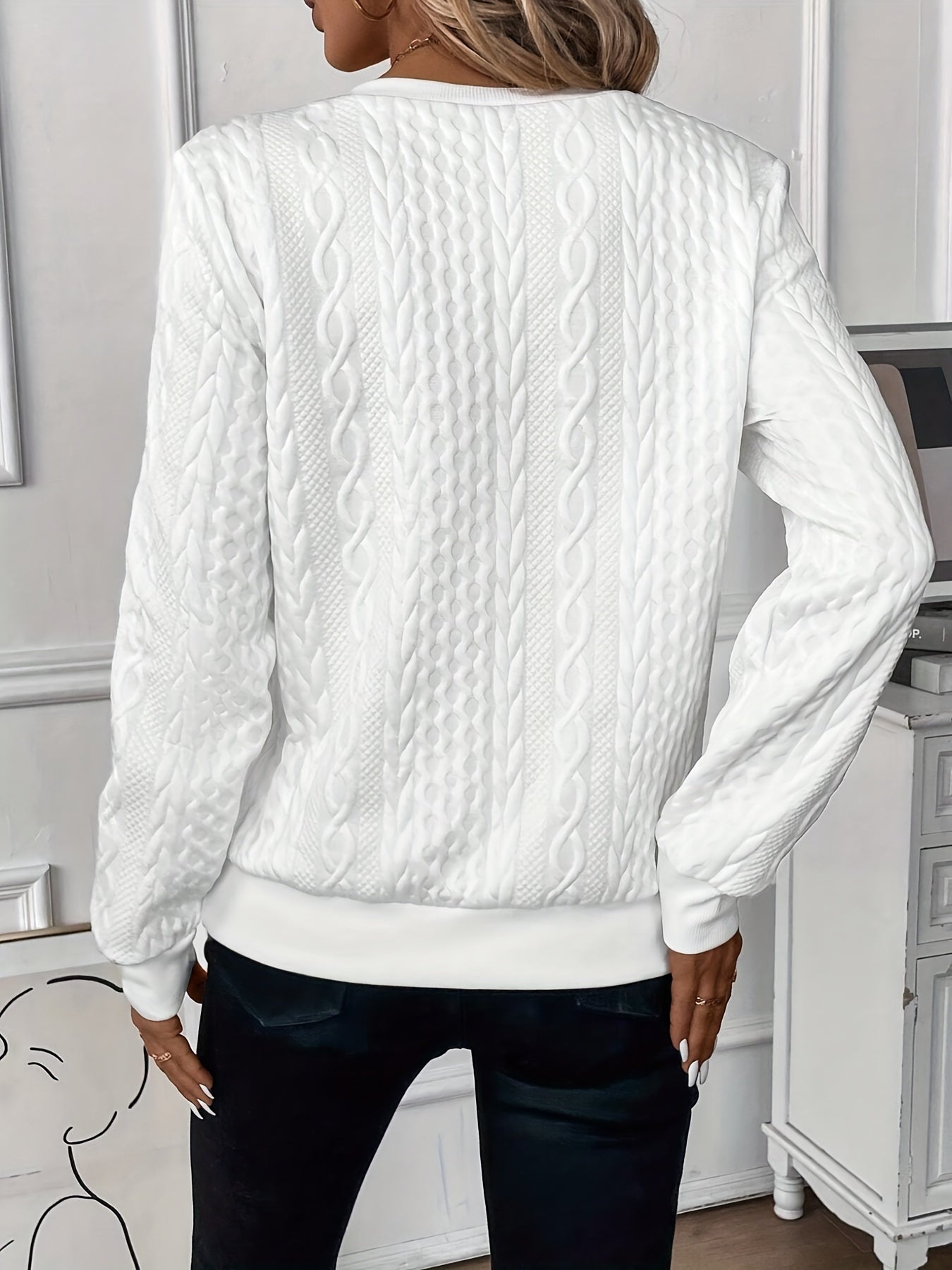 Tina | Classic Knitted Sweater