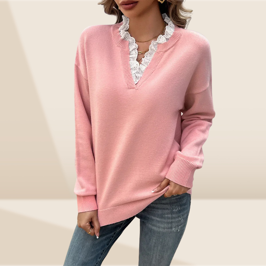 Vera | Elegant blouse with lace details