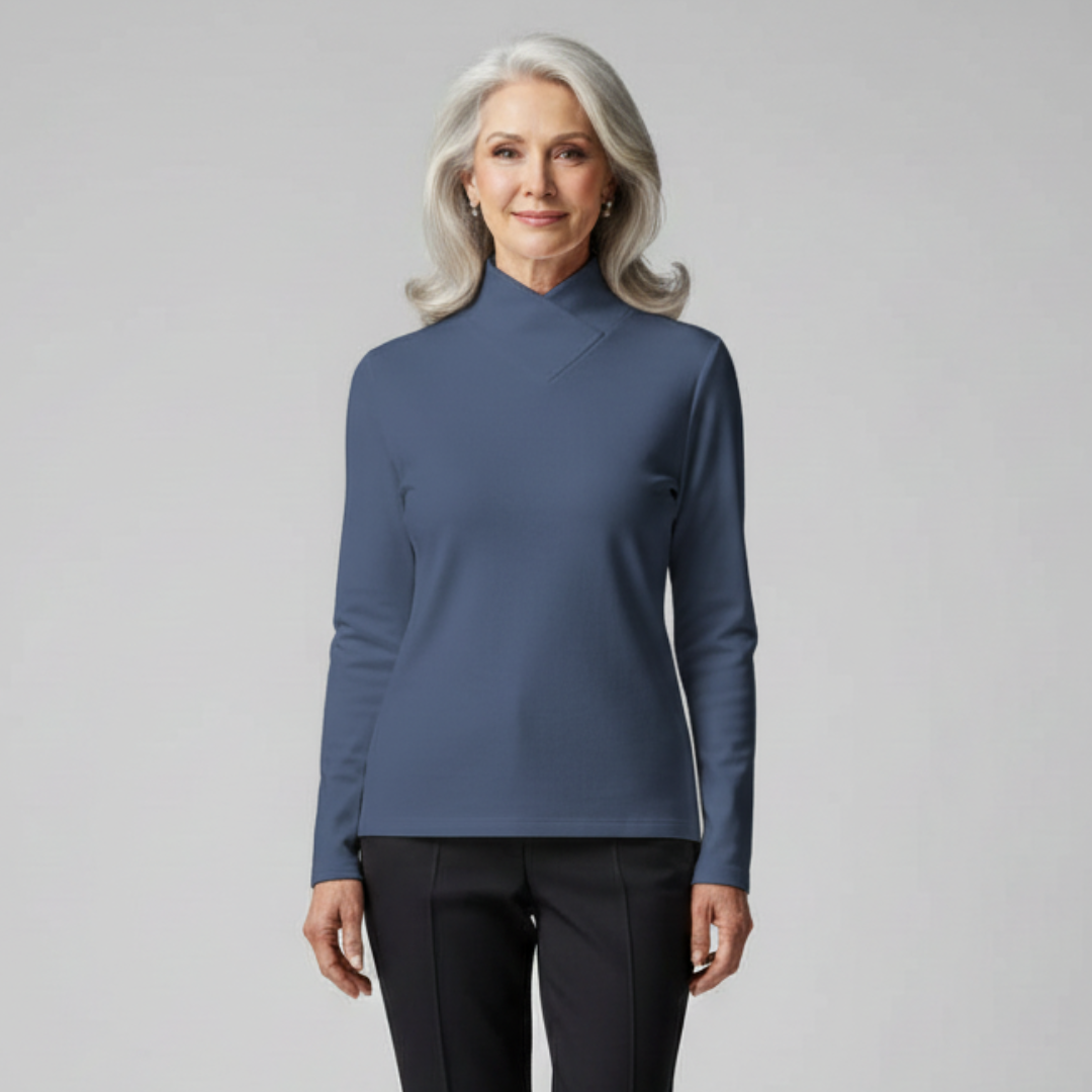 Beverley | Elegant Turtleneck Fit