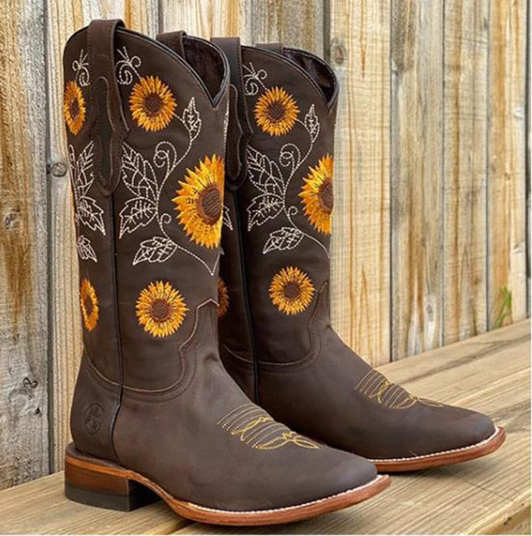 Sela | High-Heeled Floral Embroidered Boots