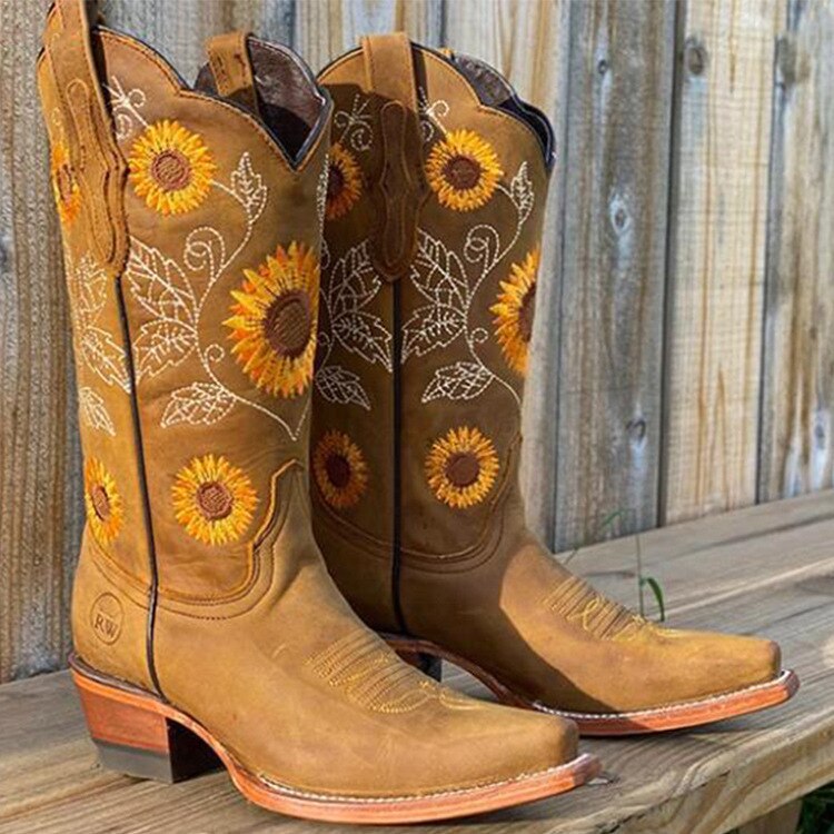 Sela | High-Heeled Floral Embroidered Boots