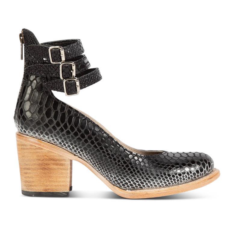 Ever  |  Women’s Round Toe Chunky Heels