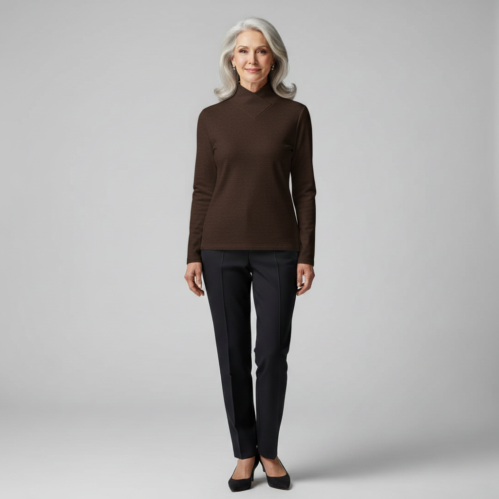 Beverley | Elegant Turtleneck Fit